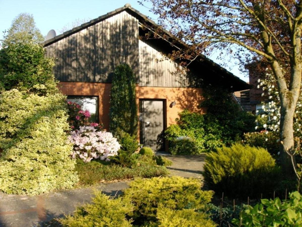 Ammerlaender Ferienwohnung Westerstede Exterior foto
